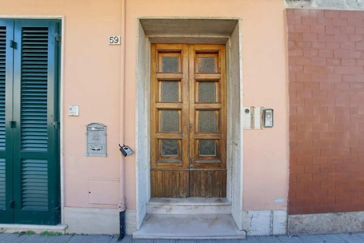 Apartment Oasi Viareggina 700M Beach - Free Wifi - Ac Viareggio Italy